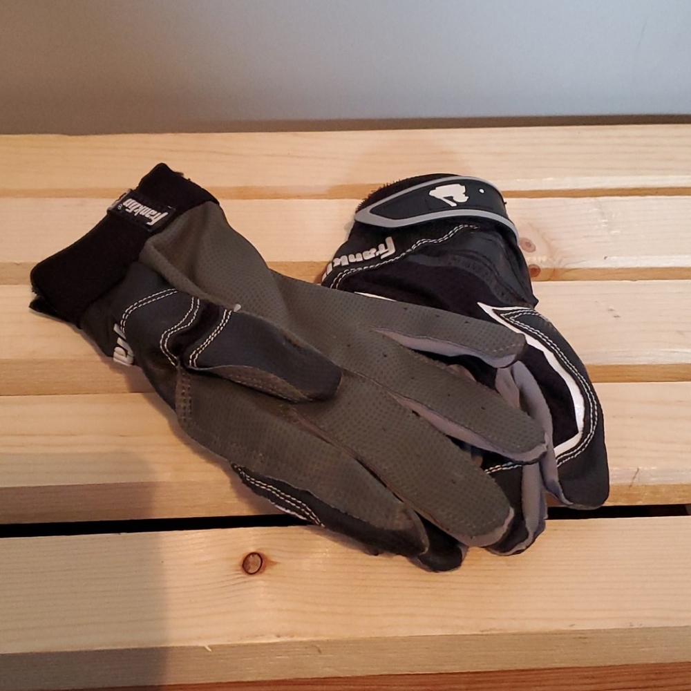 Bazeball batting gloves